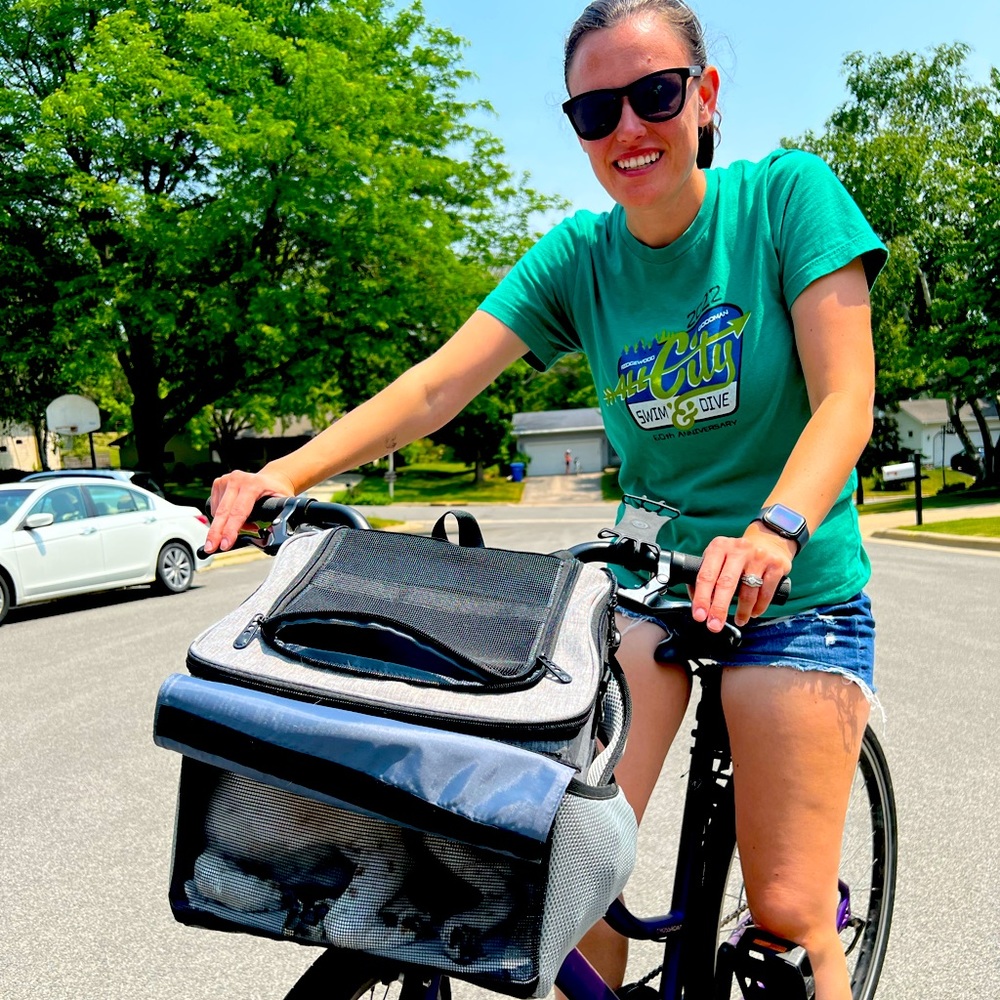 Meet your Posher, Jessica